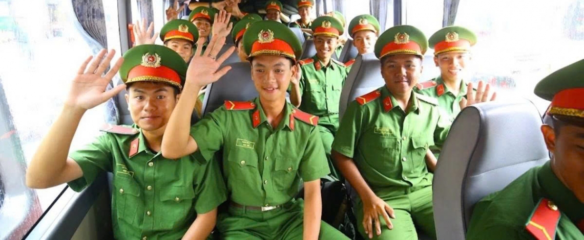 Mobile police officers head for Hanoi for National Day parade rehearsal
