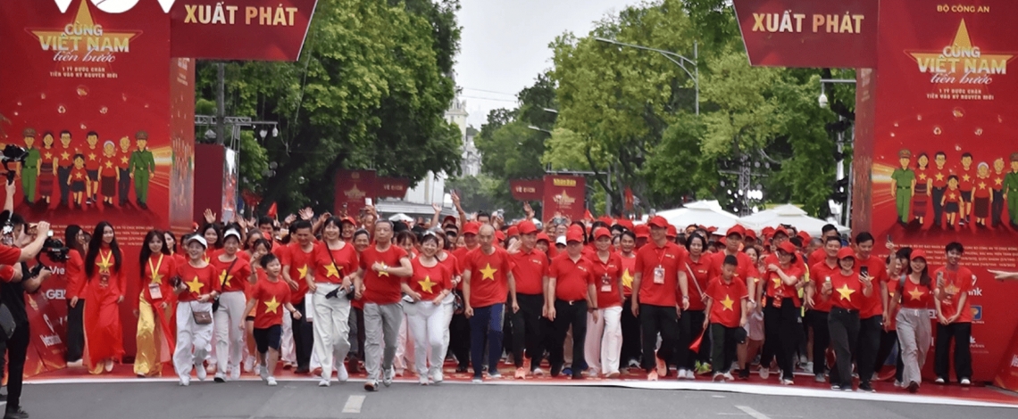 Over one million join nationwide walk marking national anniversaries
