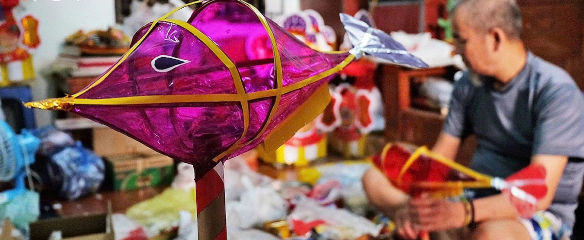 Last guardians of traditional Mid-Autumn Festival toys on the outskirts of Hanoi