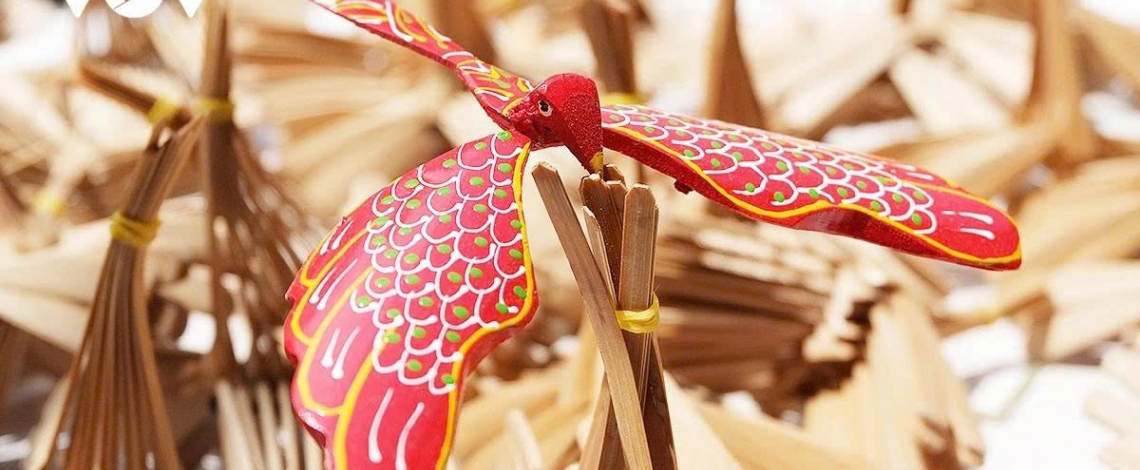 Unique bamboo dragonfly craft village beside Tay Phuong Pagoda