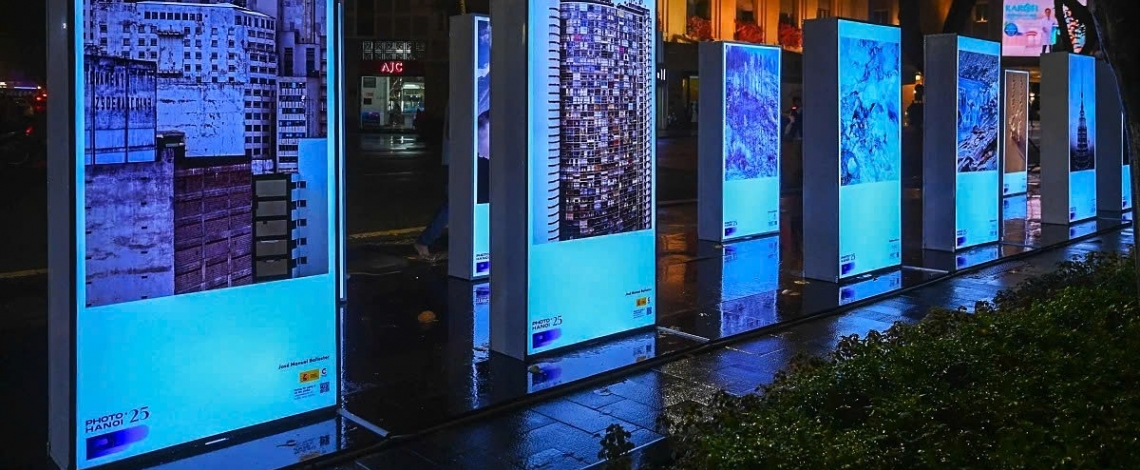 Hanoi photo exhibition Vertical Landscape bridges global perspectives