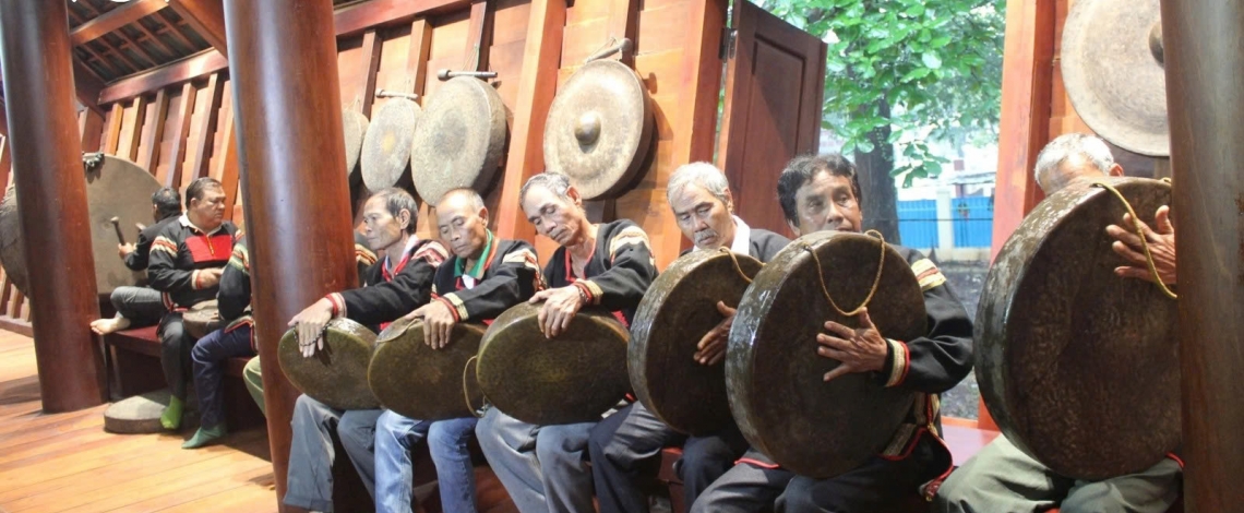 New house ritual of the Ede people preserves centuries-old traditions