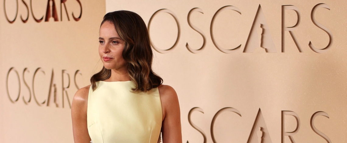 12 bộ trang phục gây thất vọng trên thảm đỏ Oscar 2026