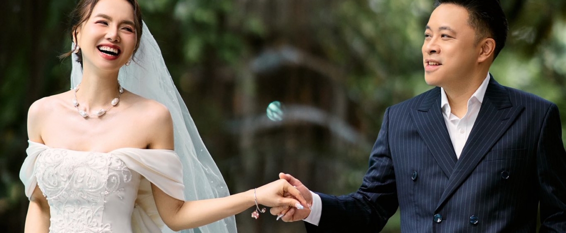 Victor Vũ và Đinh Ngọc Diệp kỷ niệm 10 năm cưới