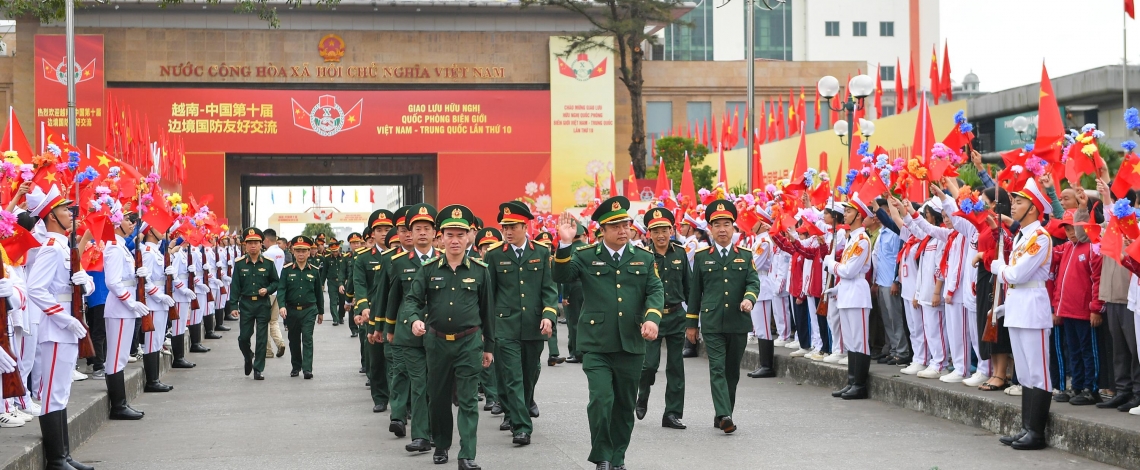 Tổng duyệt Giao lưu Hữu nghị quốc phòng biên giới Việt Nam - Trung Quốc