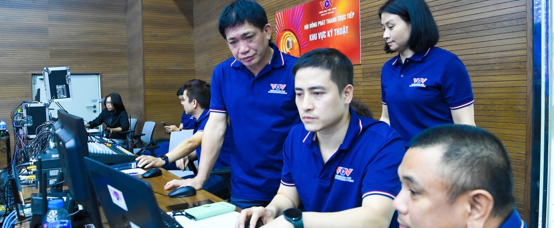 Những người nỗ lực âm thầm cho Liên hoan Phát thanh toàn quốc lần thứ XVII