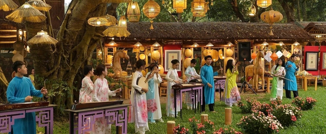 Hanoi Temple of Literature marks 950 years with ‘Garden of Light’ display