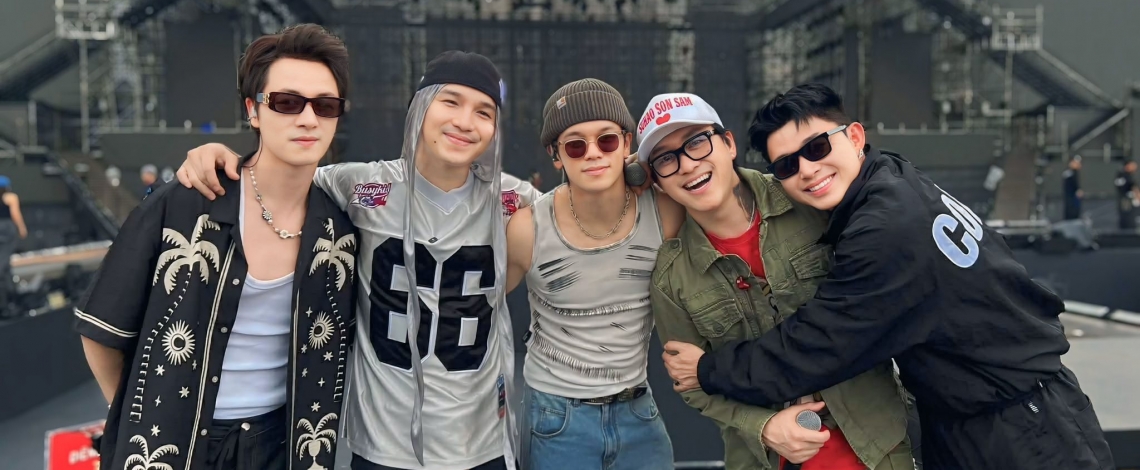 Sao Việt 25/4: Dàn “Anh trai” đổ bộ hình ảnh rehearsal "Gaihome" phủ sóng showbiz
