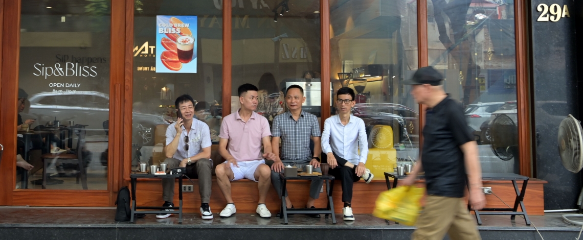 Hà Nội đề xuất cho thuê vỉa hè, người dân đồng tình và mong cơ chế minh bạch