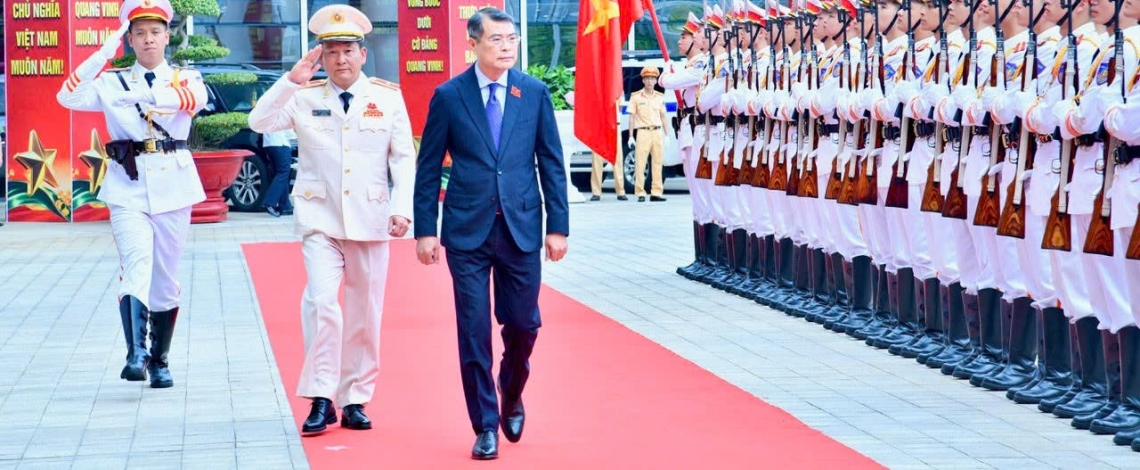 Thủ tướng dự lễ đón nhận danh hiệu Anh hùng LLVTND của Công an Hải Phòng