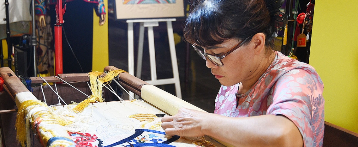 Khám phá không gian nghệ thuật thêu truyền thống tại Hà Nội