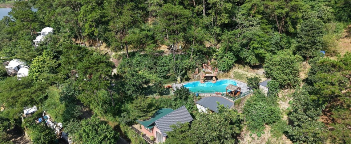 Sau “tấm rèm xanh” rừng phòng hộ Kim Anh, Hà Nội là Villa, homestay ẩn mình
