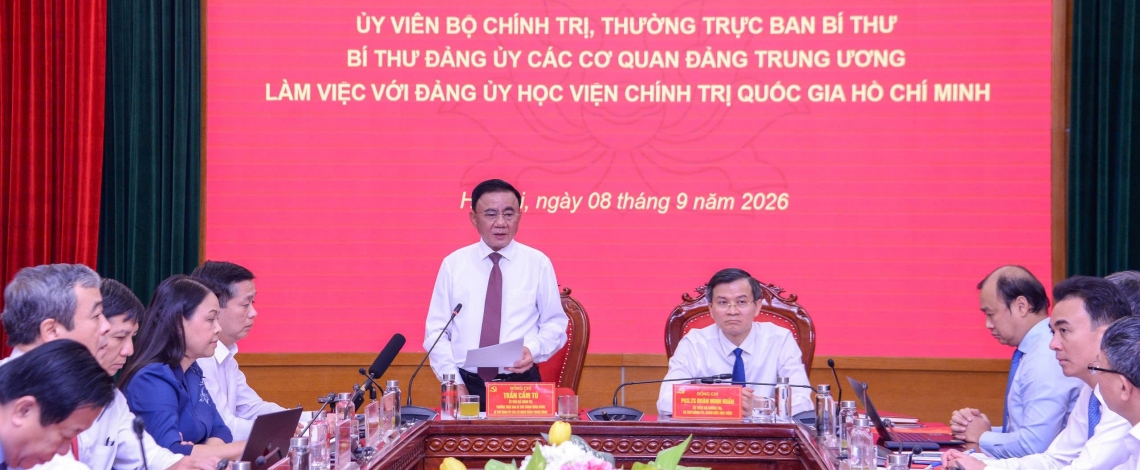 Đồng chí Trần Cẩm Tú làm việc với Đảng ủy Học viện Chính trị quốc gia Hồ Chí Minh