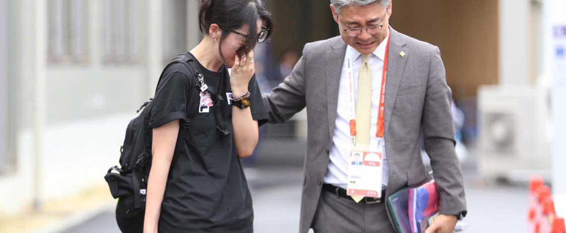 Nhà vô địch Olympic khóc nức nở sau thất bại khó tin ở ASIAD 2026
