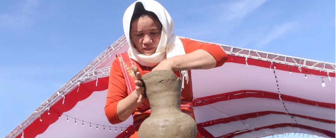 Về Khánh Hoà nghe chuyện gốm Chăm Bàu Trúc