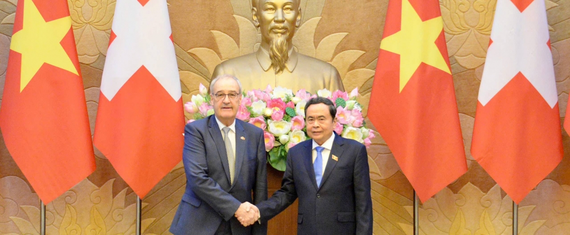 Chủ tịch Quốc hội Trần Thanh Mẫn hội kiến Tổng thống Thụy Sĩ Guy Parmelin