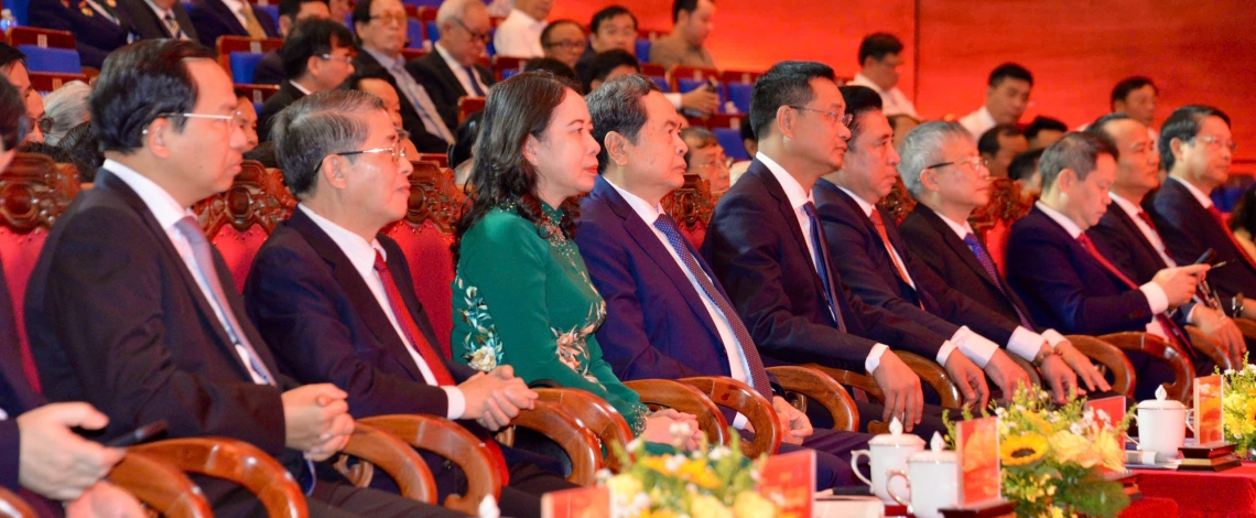 Chủ tịch Quốc hội dự Lễ kỷ niệm 150 năm Ngày sinh cụ Huỳnh Thúc Kháng