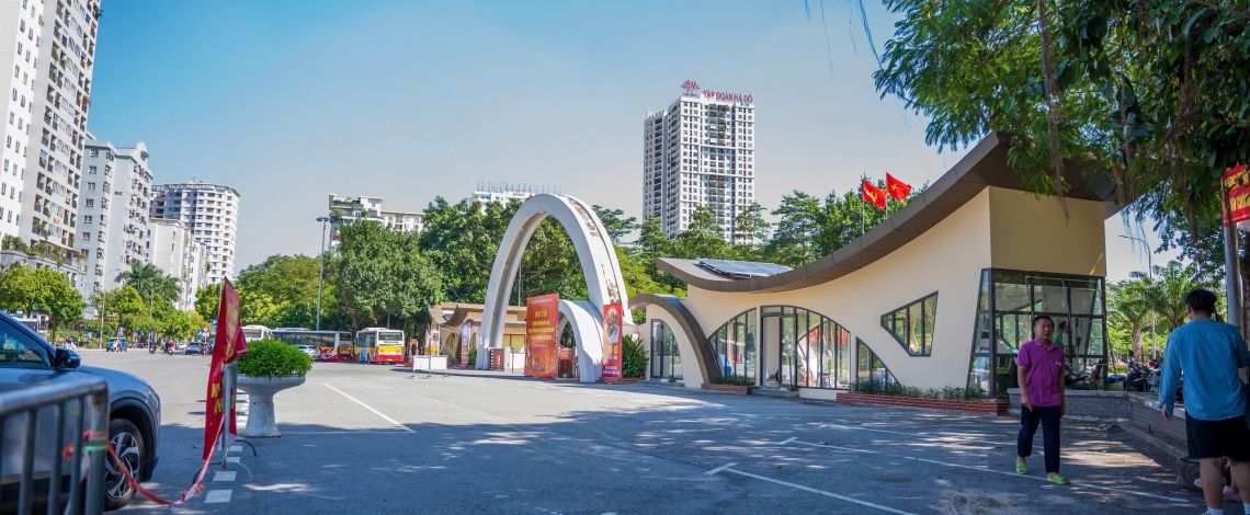 Phố Thành Thái trước ngày triển khai thí điểm không gian văn hóa, tuyến phố đi bộ