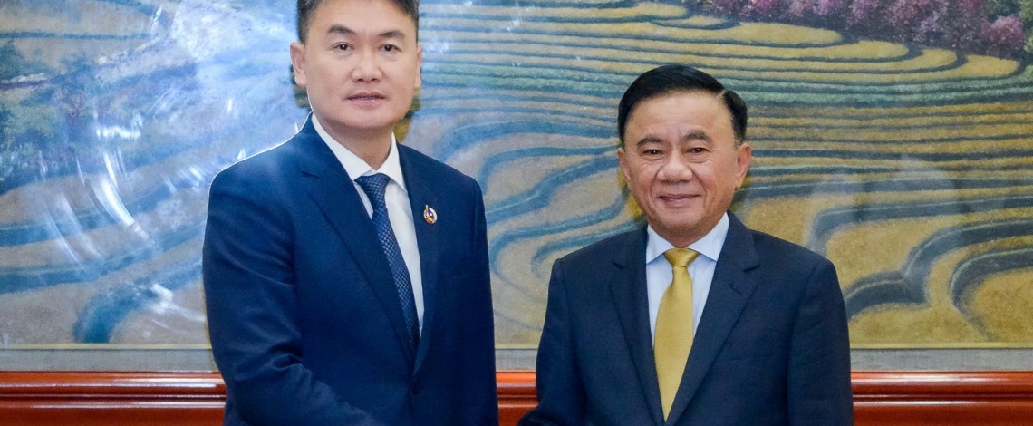 Đồng chí Trần Cẩm Tú tiếp đoàn TW Đoàn Thanh niên Nhân dân Cách mạng Lào