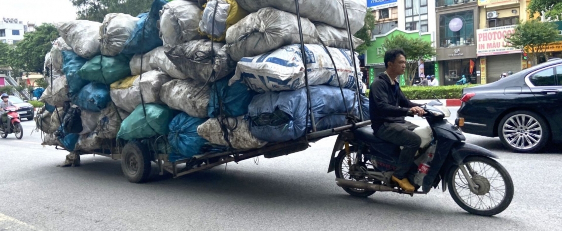 Xe “độ” chở hàng cồng kềnh hoạt động ngày đêm dù có thể bị phạt đến 14 triệu đồng