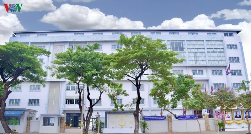 Trụ sở Bộ Y tế Campuchia.jpg