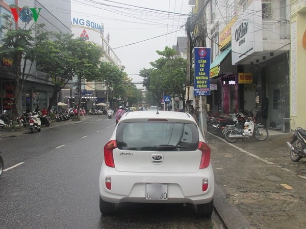 Đà Nẵng thêm 11 tuyến đường nội thị cấm đỗ xe theo ngày chẵn lẻ.