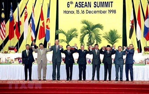 
Vietnam has left an impression after hosting the sixth ASEAN Summit in 1998 - three years folowing its admission to the group (Photo: VNA) 

