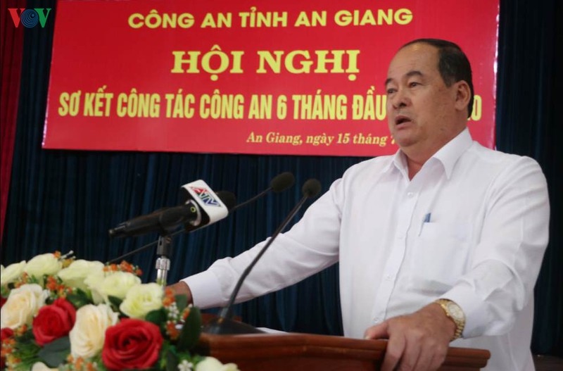 Ông Nguyễn Thanh Bình, Chủ tịch Ủy ban nhân dân tỉnh An Giang phát biểu tại Hội nghị.