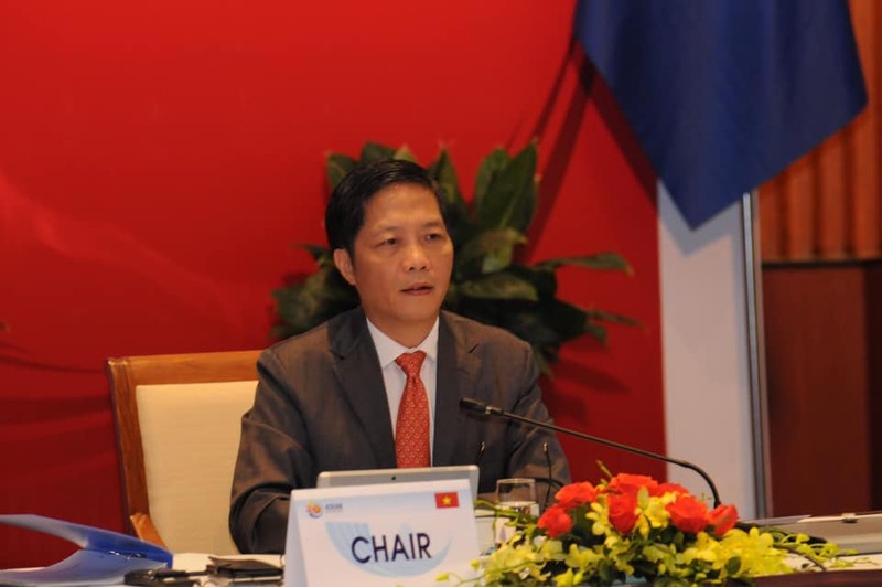 Bộ trưởng Công Thương Trần Tuấn Anh chủ trì Hội nghị Bộ trưởng Kinh tế ASEAN - Nhật Bản theo hình thức trực tuyến. (Ảnh: Bộ Công Thương)