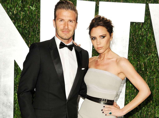 Victoria Beckham hạnh phúc khoe khoảnh khắc ngọt ngào của chồng