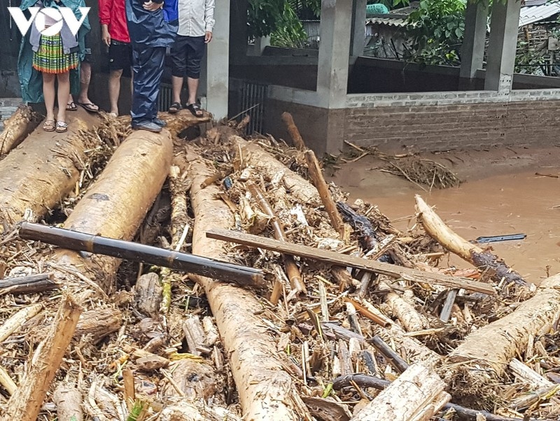 heavy rain, flash floods ravage mountain province picture 10