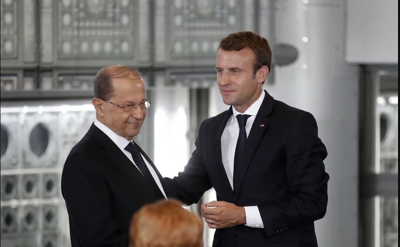 Tổng thống Lebanon, Michel Aoun và Tổng thống Pháp Emmanuel Macron. Ảnh: Le Parisien