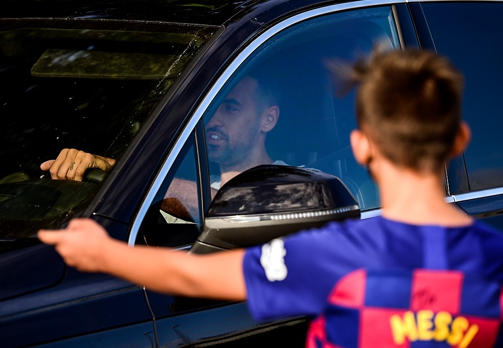 can canh lionel messi khong tham du buoi xet nghiem covid-19 cua barca hinh anh 6