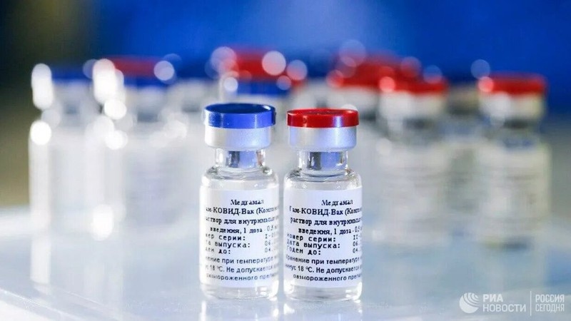 gia vaccine ngua covid-19 xuat khau cua nga dat hay re hinh anh 1