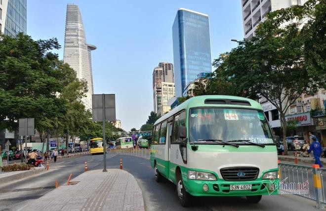Đề xuất mở xe buýt mini ở TP HCM bị Bộ GTVT bác vì không phù hợp với quy định.