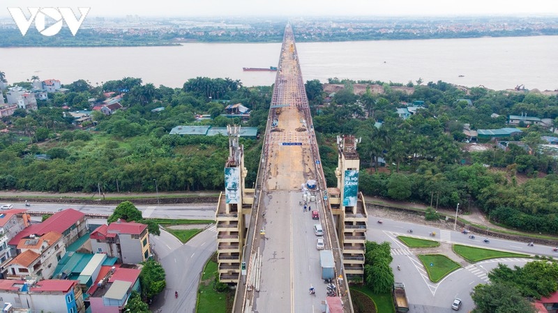 toan canh dai cong truong sua chua cau thang long, ha noi hinh anh 1