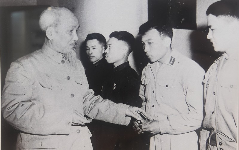 President Ho Chi Minh and the Public Security Force