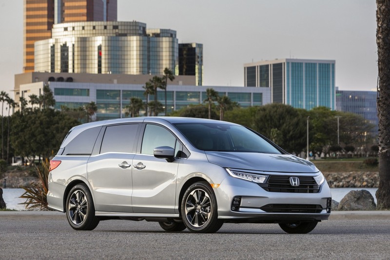 Honda Odyssey 2017 giá 199 tỷ đồng