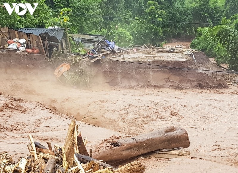 heavy rain, flash floods ravage mountain province picture 6