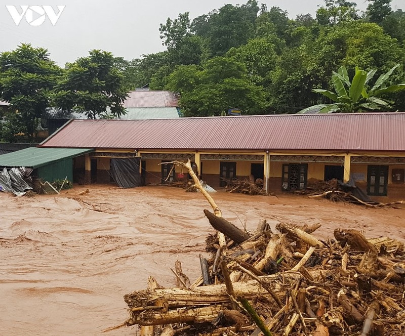 heavy rain, flash floods ravage mountain province picture 8