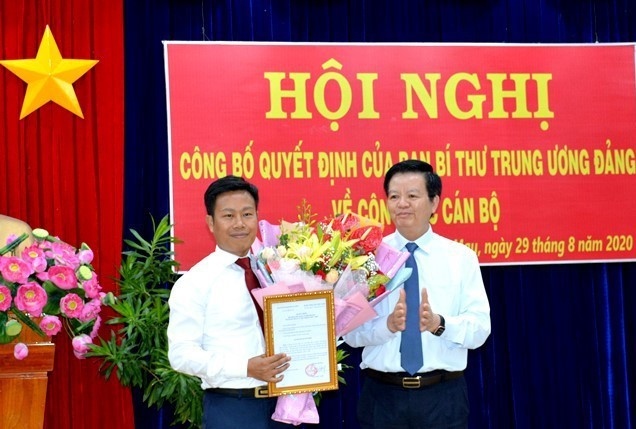 ban bi thu dieu dong lanh dao 2 co quan trung uong ve dia phuong hinh anh 2