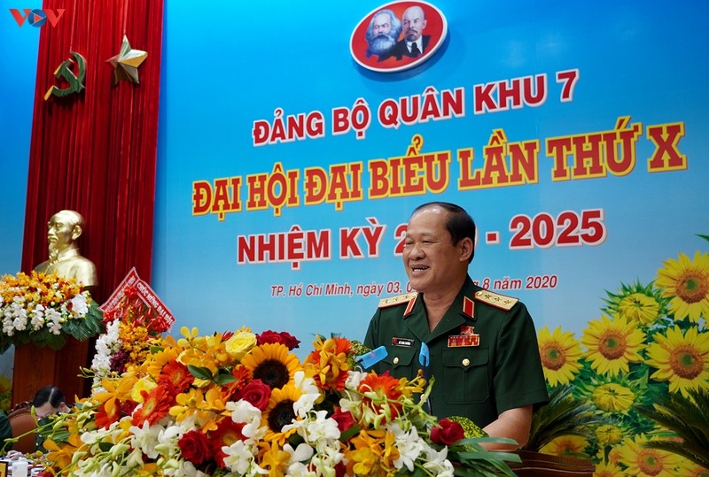 Thượng tướng Bế Xuân Trường - Thứ trưởng Bộ Quốc phòng phát biểu chỉ đạo Đại hội.
