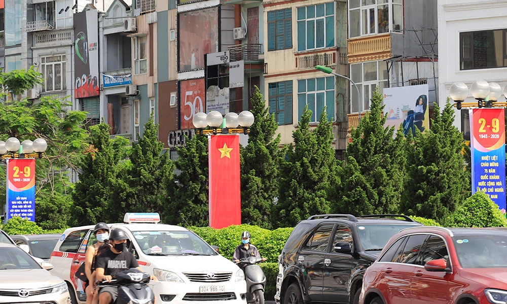 hanoi well decorated for national day celebrations picture 4