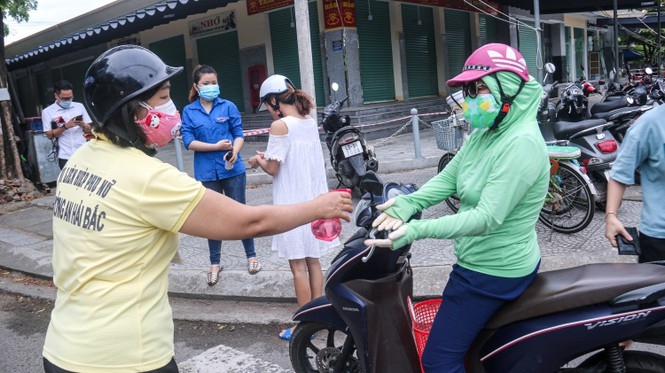 coupon system implemented in da nang for residents going shopping picture 14