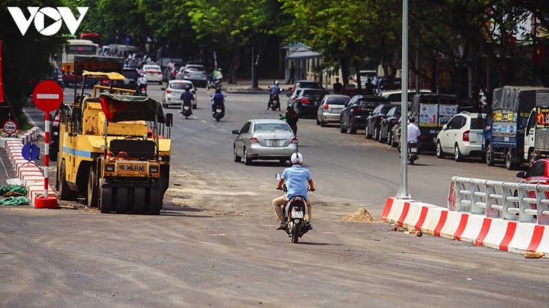 hanoi welcomes opening of new flyover in cau giay district picture 3