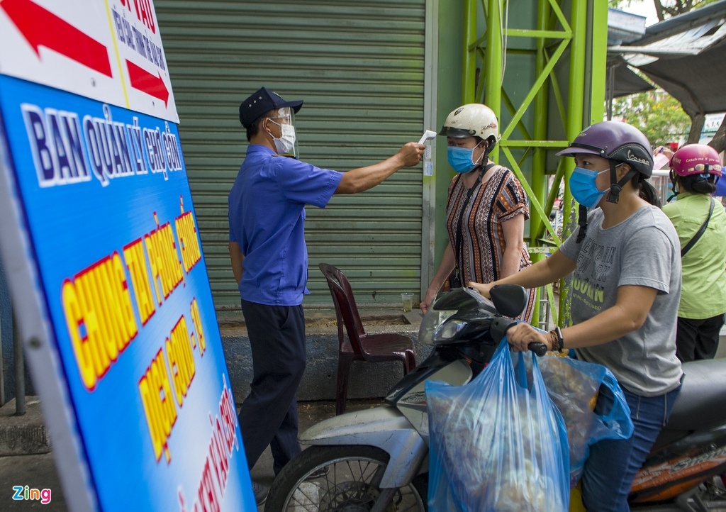 coupon system implemented in da nang for residents going shopping picture 3