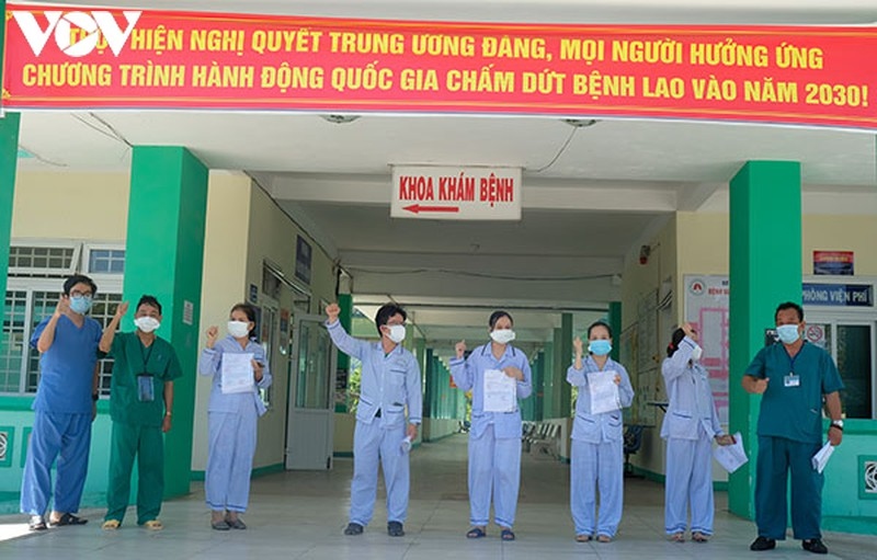 nine patients in da nang make full recovery from covid-19 picture 1