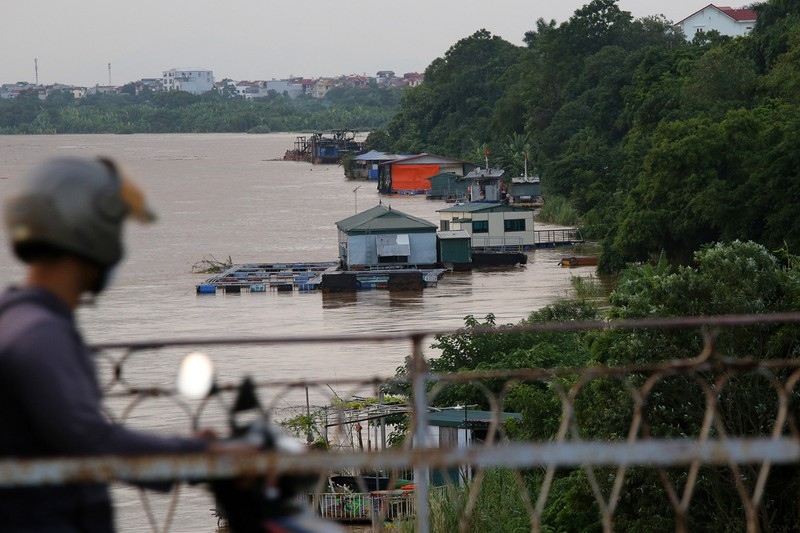 northern provinces on alert as chinese dam opens floodgates picture 8