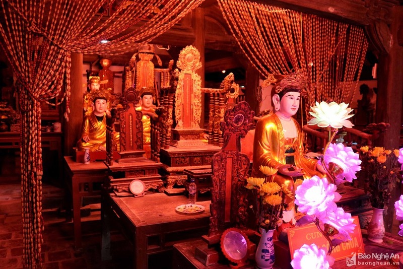 an insight into a century-old temple in nghe an picture 10