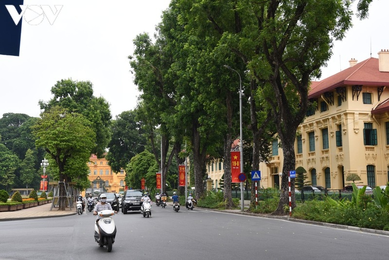 hanoi undergoes makeover ahead of national day celebrations picture 2
